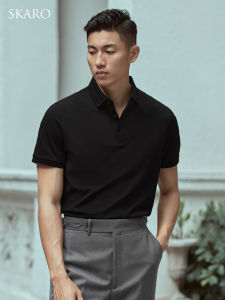 เสื้อยืดคอโปโลผู้ชายสีดำ SKARO ผ้าไหมมัลเบอร์รี่ ซักได้ในเครื่อง แขนสั้น ทรงหลวม สไตล์ธุรกิจ ลำลอง สำหรับฤดูร้อน