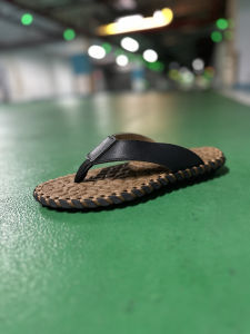 Waterproof Soft Bottom Mens Leather Sandals Anti-Slip Beach Shoes Trendy Brand Summer Slippers Comfortable Casual Slip-On