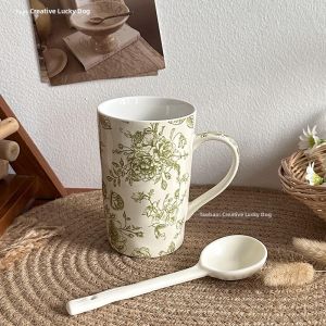 Aesthetic In-glaze Ceramic Mug with Lid and Spoon
