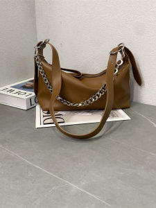 Fashionable Soft Leather Chain Handbag Casual Pillow Shaped Womens Bag Crossbody Shoulder Bag Stylish Trendy New 2025