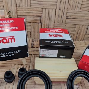 SIL SEAL REM CAKRAM DEPAN ISUZU TRAGA 1SET SAM