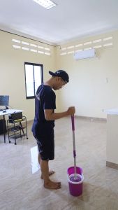 Spin Mop Alat Pel Putar Otomatis Peras Tanpa Pakai Tangan Untuk Pell Lantai Super Bersih + Ember Multifungsi Cepat Kering Super Mop Pel