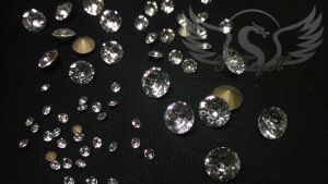 คุณภาพสูงระดับ 3A พลอยเทียมไฮไลต์ซูเปอร์สีขาว 33 เหลี่ยม ทรงกลมส่วนล่างแหลม เจียระไน สำหรับงานฝีมือ การทำ DIY