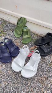 Red Apple รองเท้าแตะสวมรัดส้น รุ่น BG3645 (36-43)