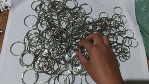 BINDER RINGS/ LOOSE LEAF RING METAL 8 PIECES PER PACK