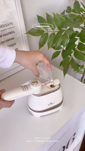 Bàn Ủi Hơi Nước Cầm Tay Bear Bàn Là Ủi Nhanh Tiết Kiệm Điện IR-4H15H