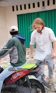 Bantal Motor Lipat | Bantat Econ | Naik Motor Seharian Anti Panas