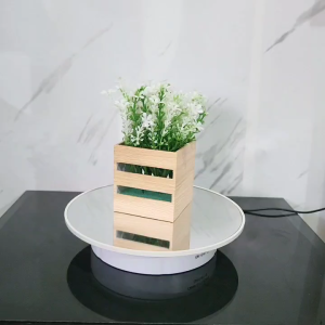 Bunga Artificial Mini Terompet: Dekorasi Ruang Tamu yang Unik