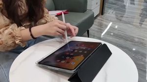 🔥มาใหม่.ต้นฉบับ🔥อะคริลิคที่ใส่ดินสอเคสสำหรับไอแพด for  Air1/2 gen5/6 9.7 gen7/8/9 10.2 Air4/5 10.9 ฝาหลังใส