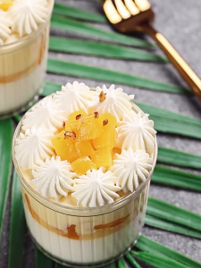 ถ้วยใส พลาสติกแข็ง พร้อมฝา (10 ชุด /แพ็ค) ขนาด 140 มล. ใส่โยเกิร์ต เจลลี่ มินิเค้ก เบเกอรี่ทั่วไป (Idopackage)