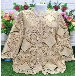 เสื้อลูกไม้กระดุมหน้าปลดได้ อก40-44นิ้วอก46-48นิ้ว ใส่ได้ งานฟรีไชส์