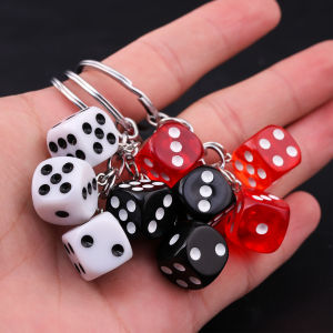 Creative อุปกรณ์เสริมขนาดเล็กสําหรับพวงกุญแจรถ MINI จี้กระเป๋าเป้สะพายหลัง Hangings พวงกุญแจ Originality อะคริลิคลูกเต๋า Key CHAIN แหวนของขวัญ