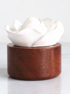 Rose Wood Cup Essential Oil Diffuser Car Fragrance Plant Essential Oil Diffuser Wooden Supplemental Fluid Floral Fruity Wood Tone