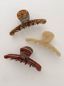 Elegant Simple Medium Size Shark Clip Hair Accessories for Thin Short Hair Back of Head Bun Clip Fashionable Hair Grips