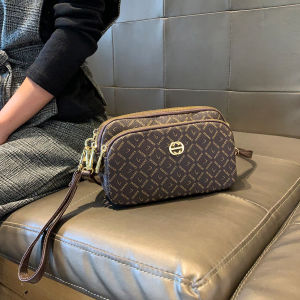 New Lightweight Womens Bag Mobile Phone Crossbody Small Bag Middle-Aged Mom Multi-Layer Coin Purse Soft Leather Gift for Mother-In-Law