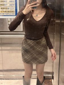 กระโปรงสั้นทรงเอเอวสูงผ้าขนสัตว์ลายสก็อตสไตล์วิทยาลัยสำหรับผู้หญิงไซส์ใหญ่ กระโปรงทรงเอเข้ารูปสำหรับผู้หญิงไซส์เล็ก