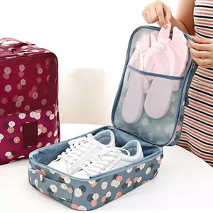 กระเป๋าใส่รองเท้า สำหรับนักเดินทาง กันน้ำ มีช่องแยก พกพาสะดวก น้ำหนักเบา พร้อมหูหิ้ว จัดระเบียบรองเท้าในกระเป๋าเดินทาง ไม่เปื้อนเสื้อผ้า เหมาะกับทุกทริปท่องเที่ยว