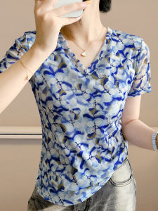 Fashionable V-Neck Short Sleeve T-Shirt Womens Summer New Style European Goods Mesh Print Top Elegant Versatile Beautiful Small Shirt