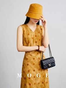 Elegant French V-Neck Sleeveless Dress Waist-Slimming