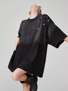XIAODADEHUA | Black Water Wash Gradient Short Sleeve Loose Hanstyle Studded Dress