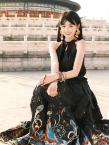 HARSIDE New Chinese Style Lightweight Shoulder Bared Button up Top with Black Horse Tailed Skirt Womens Set Summer 2024