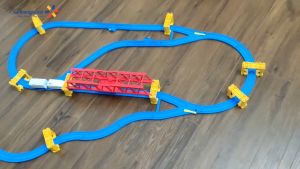 Bộ đường ray tàu điện Takara Tomy Plarail 42 miếng lắp ghép dành cho Tàu size 40cm loại 3 toa (không hộp)