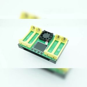 Máy Kiểm Tra Dung Lượng Pin 4 Kênh 18650 21700 Bộ Sạc Phân Tích Điện Trở Trong Với Màn Hình LCD 177 Inch Bảo Vệ Quá Nhiệt Để Sử Dụng Trong Gia Đình