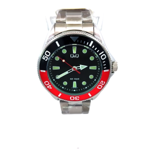Q&Q C72A-004PY* Mens Stainless Steel Diver-Style Watch