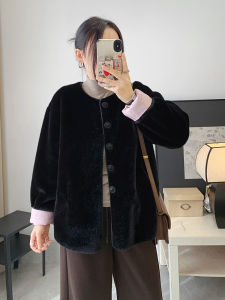 High-End Womens Autumn Winter Silver Fox Fur Coat Imitated Suede Collarless Integrated Leather And Fur National Style Design