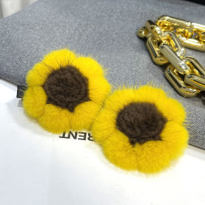 [Sunflower Barrettes Brooch] Real Mink Plush Cute Flower Hairpin Pin Bag Ornament Clothing Accessories