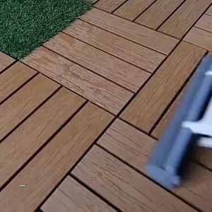 Timber Deck 30cm x 30cm Solid Wood All-Weather拼接户外露台防水防腐木地板