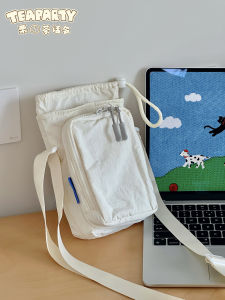 Portable Lightweight Crossbody Bag for Women Cute Mobile Phone Bag Outdoors Water Bottle Bag Korean Style Youth Fashion Bag