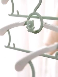 MLADEN 5PCS Anti Slip Bear Hanger Infant Baby Adult Clothes Pants Hanging Rack Closet Organizer Penyangkut Baju 伸缩衣架