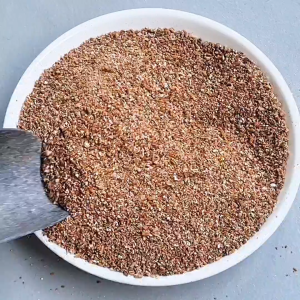 Vermiculite - The Multi-Purpose Soil Amendment for Thriving Plants (Small Pack for Home Use)