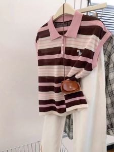 เสื้อยืดแขนสั้นลายทางปักคอโปโลสำหรับผู้หญิงไซส์ใหญ่ ทรงหลวม สไตล์เกาหลี แขนพอง ผ้าขนแกะ ฤดูร้อน 2025 เสื้อตัวบนแฟชั่น