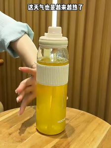 Tritan water bottle gym bottle with straw sport water bottle large capacity high temperature resistant kids water bottle bpa free 吸管杯子