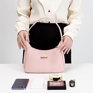 2026 Korean Fashion black Shoulder Bag for Women Black Handbag Casual Plain Phone Bag
