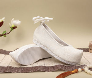 Plain Board Small Flower Flat Bottom Hanfu Shoes Embroidered Stage Performance Photography Traditional Chinese Style Cotton Shoes
