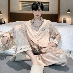 เรียบหรู เย็บปักถักร้อย ผ้าไหม ชุดนอน ชุดสำหรับชายแขนยาว ฤดูใบไม้ร่วง ฤดูใบไม้ผลิ บ้านเสื้อผ้าหรูหรา พลัสไซส์ มัลเบอร์รี่ ผ้าไหม เสื้อคลุม