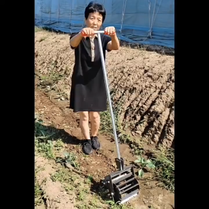 ⚠️ เครื่องมือพรวนดินล้อ锯齿 15ซม. แบบเข็น ✧ ◆ เหล็กแผ่นหนา 1.5 มม. + ล้อ锯齿แดง ◆ #สวนครัว-สวนผลไม้ ▼พร้อมส่งด่วน!