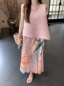 Summer Vacation Style Set for Women Soft Round Neck Printed Printed Half Sleeveless Top and Ruched Midi Skirt Two-Piece Set