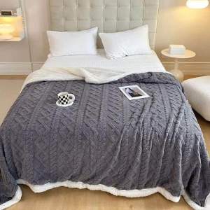 DOUBLE SIDED LAMB WOOL CASHMERE THICK BLANKET (WOOL BLANKET) Double 150*200cm Queen 180*200cm and King 200*220cm