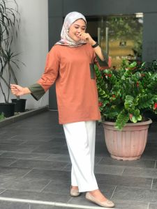 kaos oversize jumbo wanita terbaru / kaos kombinasi atasan wanita big size / kaos jumbo polos / kaos wanita model oversize / kaos polos fashion wanita jumbo