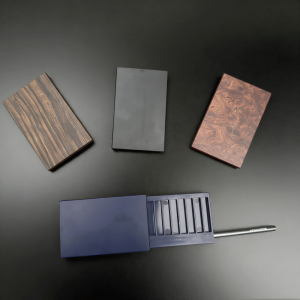 8-Compartment Plastic Snuff Storage Box with Sild Lid Aluminum Straw Portable Size Wallet