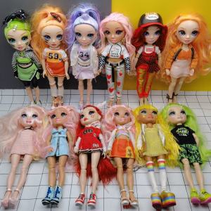 Rainbow High School Doll Sister Dress-Up Toy for Girls Fashion Series Accessories Universal Age Suitable Non-Toxic Material