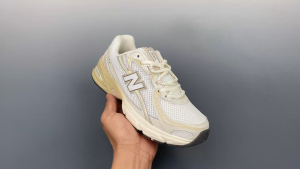 New Balance 740รองเท้าวิ่งกีฬาลำลองสไตล์คุณพ่อใส่สบายระบายอากาศได้ดีรุ่นเดียวกับผู้ชายและผู้หญิงสีขาว