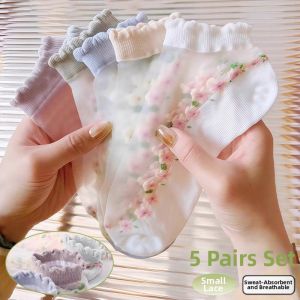 Breatheable Sweat-absorbent Lace Thin Summer Boat Socks
