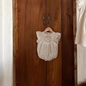 Bộ Đồ Liền Thân Cotton Mùa Hè Cho Bé Gái Có Quần Đệm Thêu Tay Bồng Cổ Tròn Tay Ngắn Thích Hợp Cho Bé Tập Bò