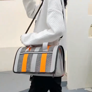 Pet Carrier Cat Bag Large Capacity Bag Breathable Spacious Dog Portable Cat Bag Travel Cage