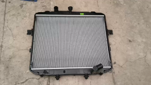 253104F400 RADIATOR ASSY A2-ENG FOR HYUNDAI PORTER 2 (OEM) PART #: 25310-4F400: 253104F400